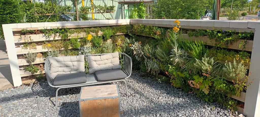 Vertikālā dārza detaļa